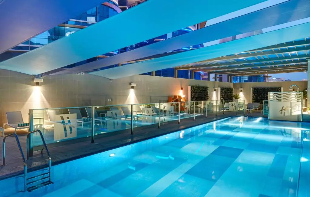 Holiday Inn
